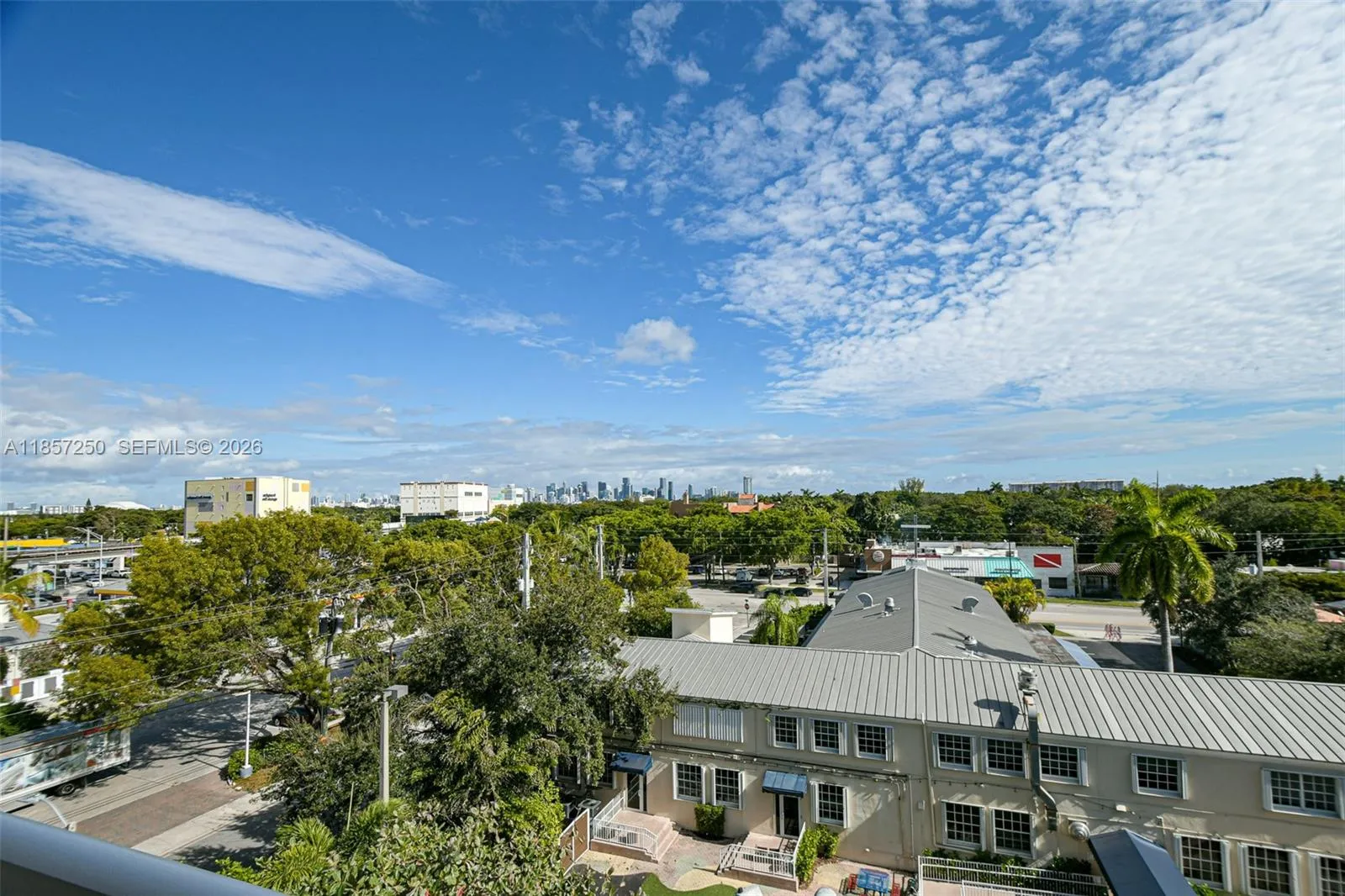 1 bedroom 1 bath for rent at 2740 SW 28th Ter # 603, Miami FL 33133