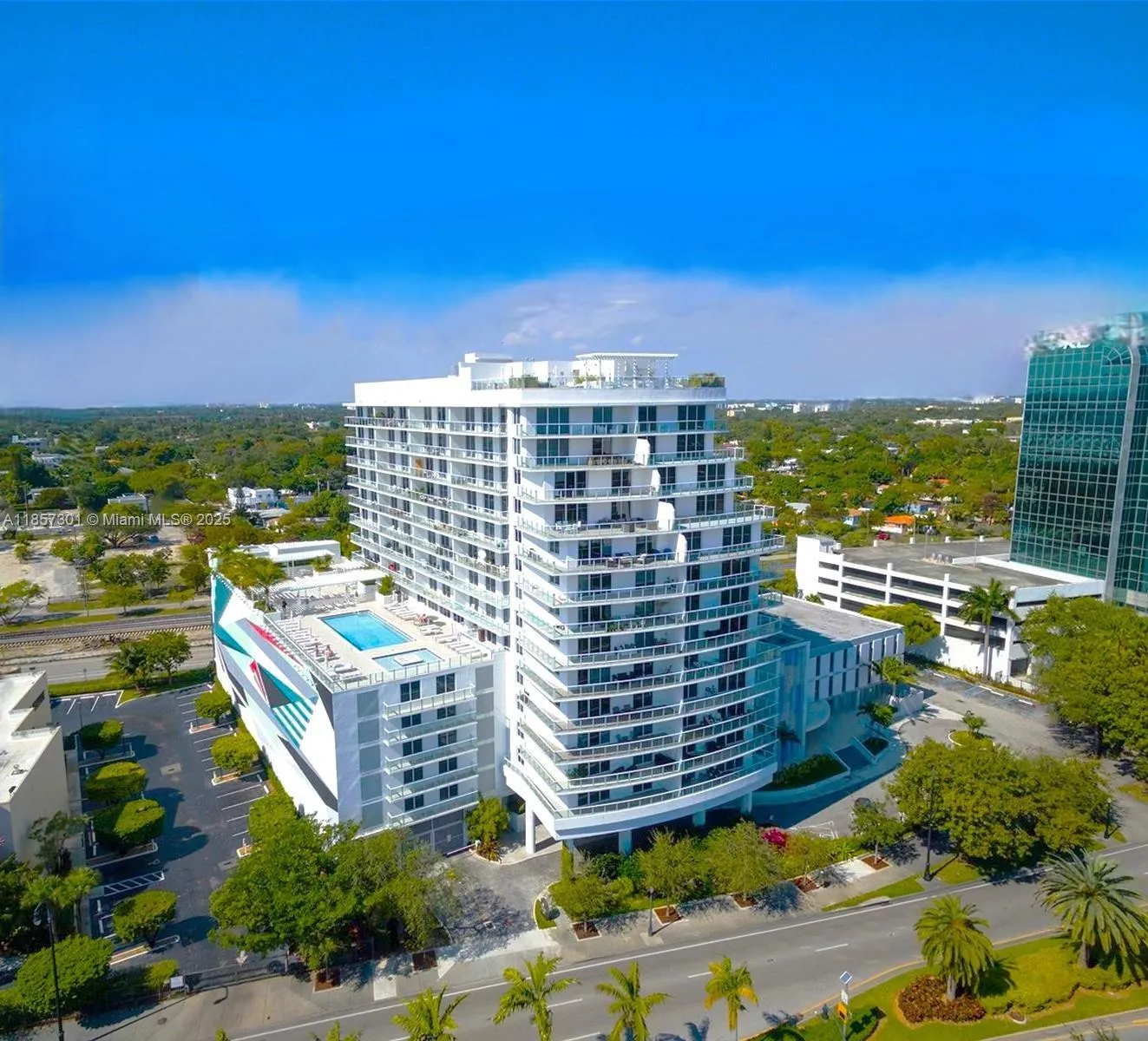 1 bedroom 1 bath for sale at 4250 Biscayne Blvd # 1008, Miami FL 33137
