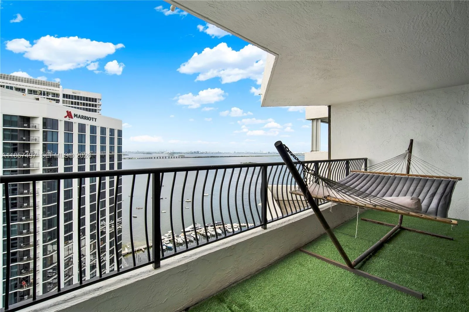 1 bedroom 1 bath for sale at 555 NE 15th St # 31E, Miami FL 33132