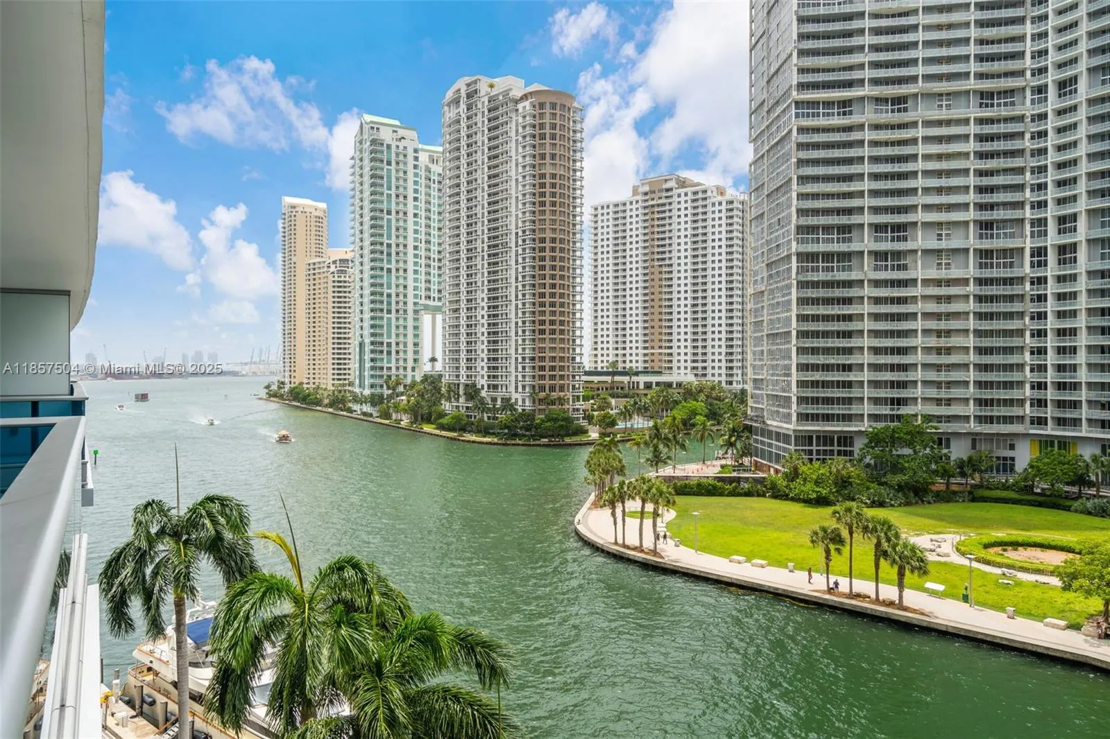 200 Biscayne Boulevard Way # 506, Miami FL 33131