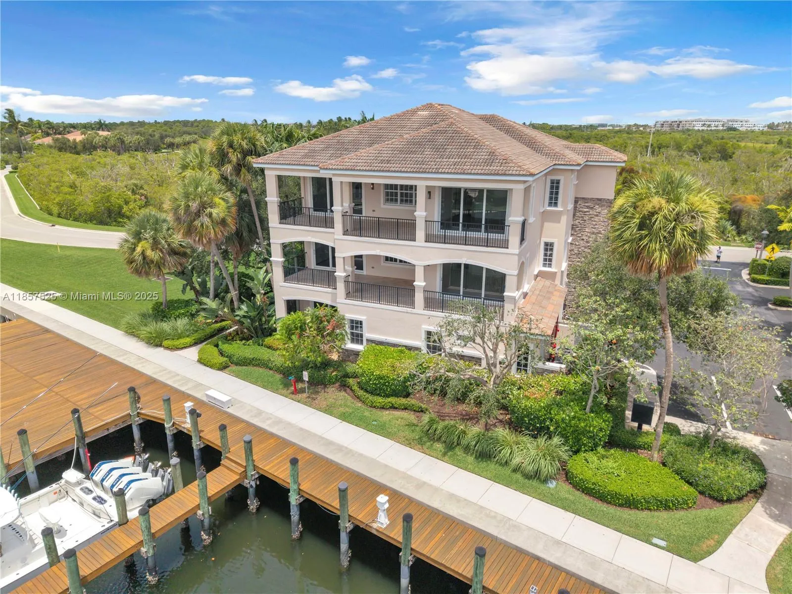 3 bedroom 2 bath for sale at 13629 Treasure Cove Cir, North Palm Beach FL 33408