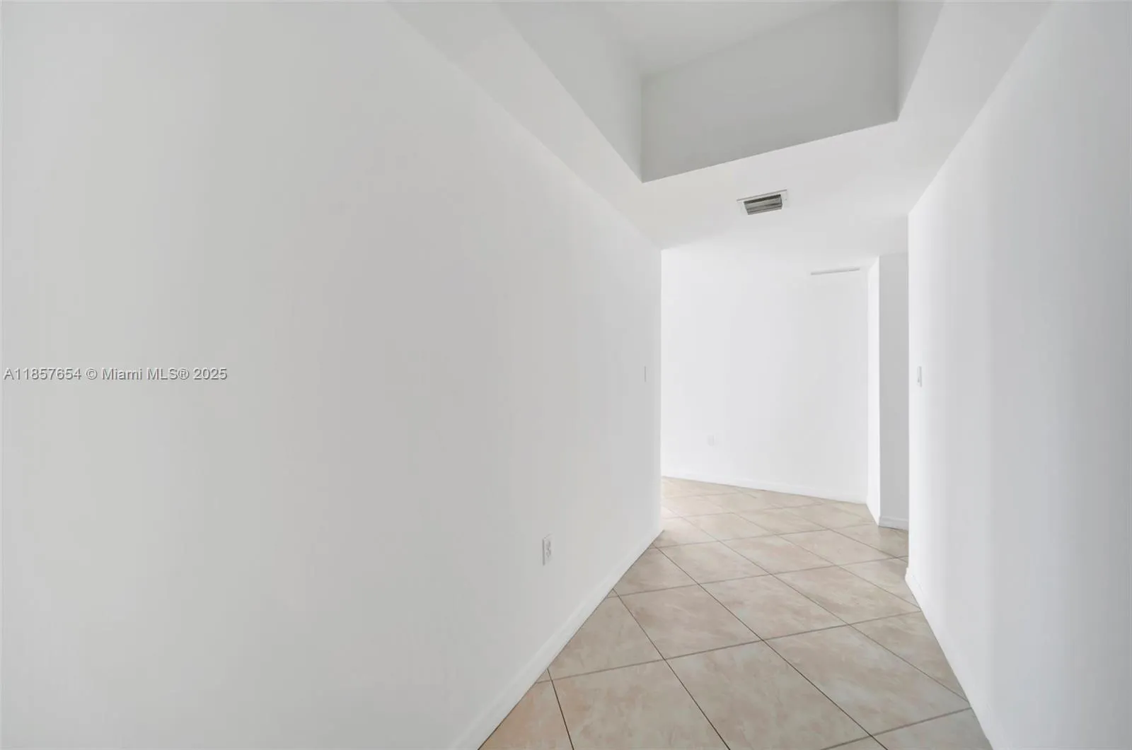 140 S Dixie Hwy, Hollywood FL 33020