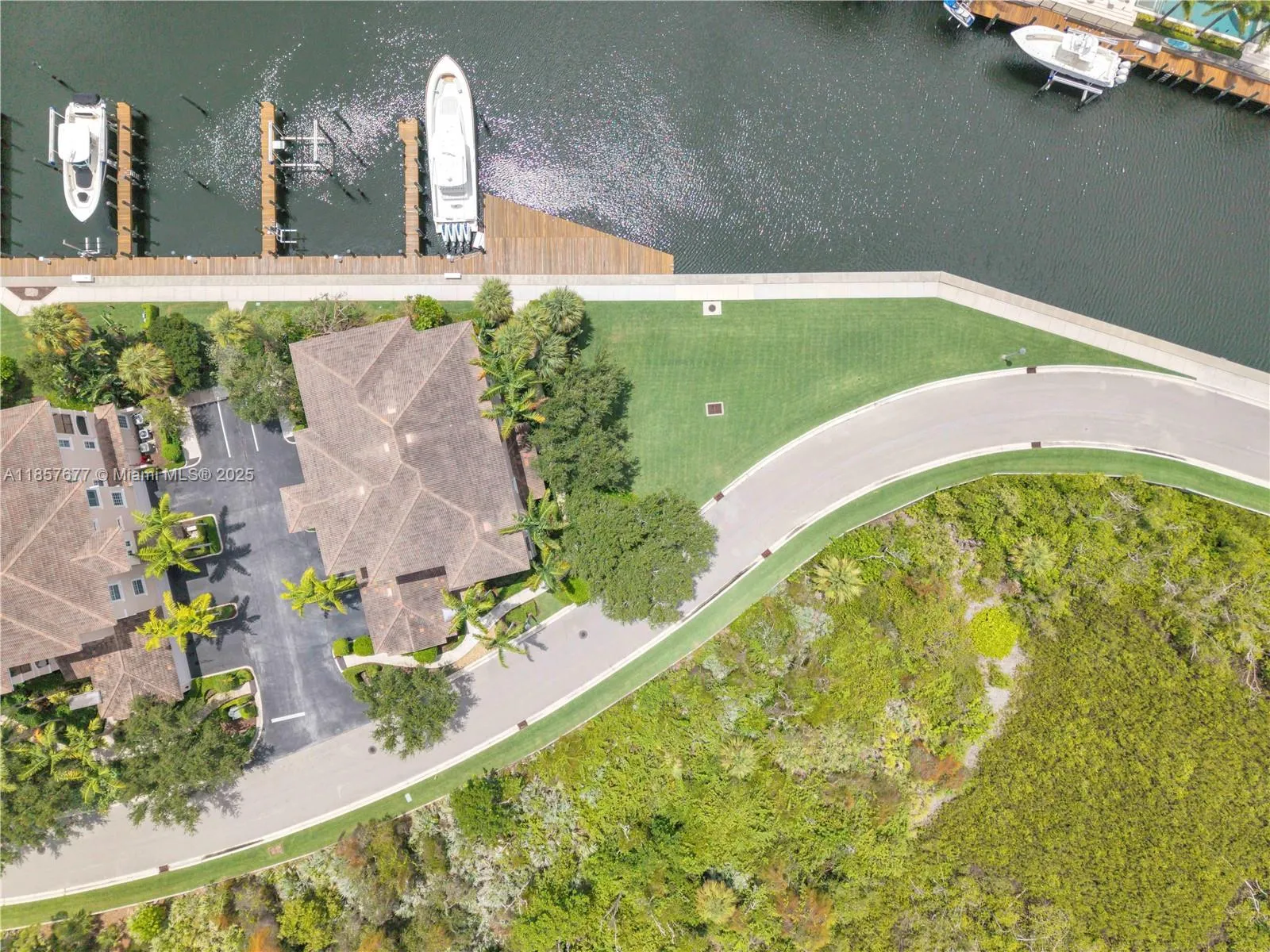 3 bedroom 2 bath for sale at 13631 Treasure Cove Cir, North Palm Beach FL 33408