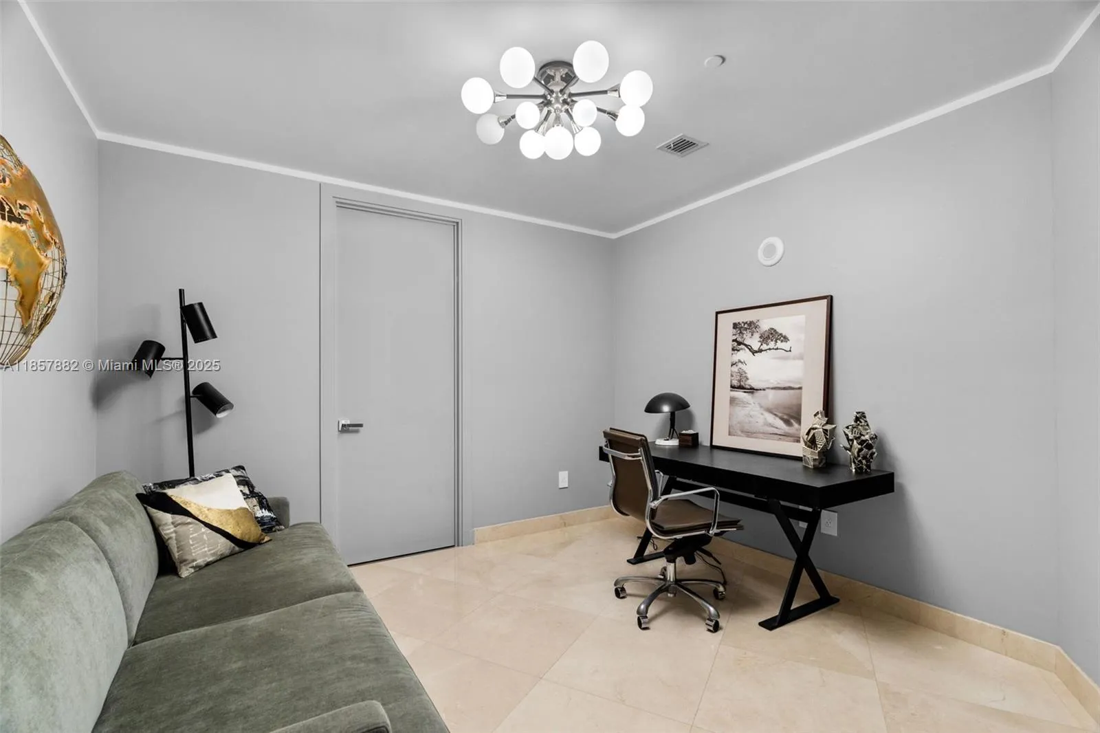 16001 Collins Ave # 907, Sunny Isles Beach FL 33160
