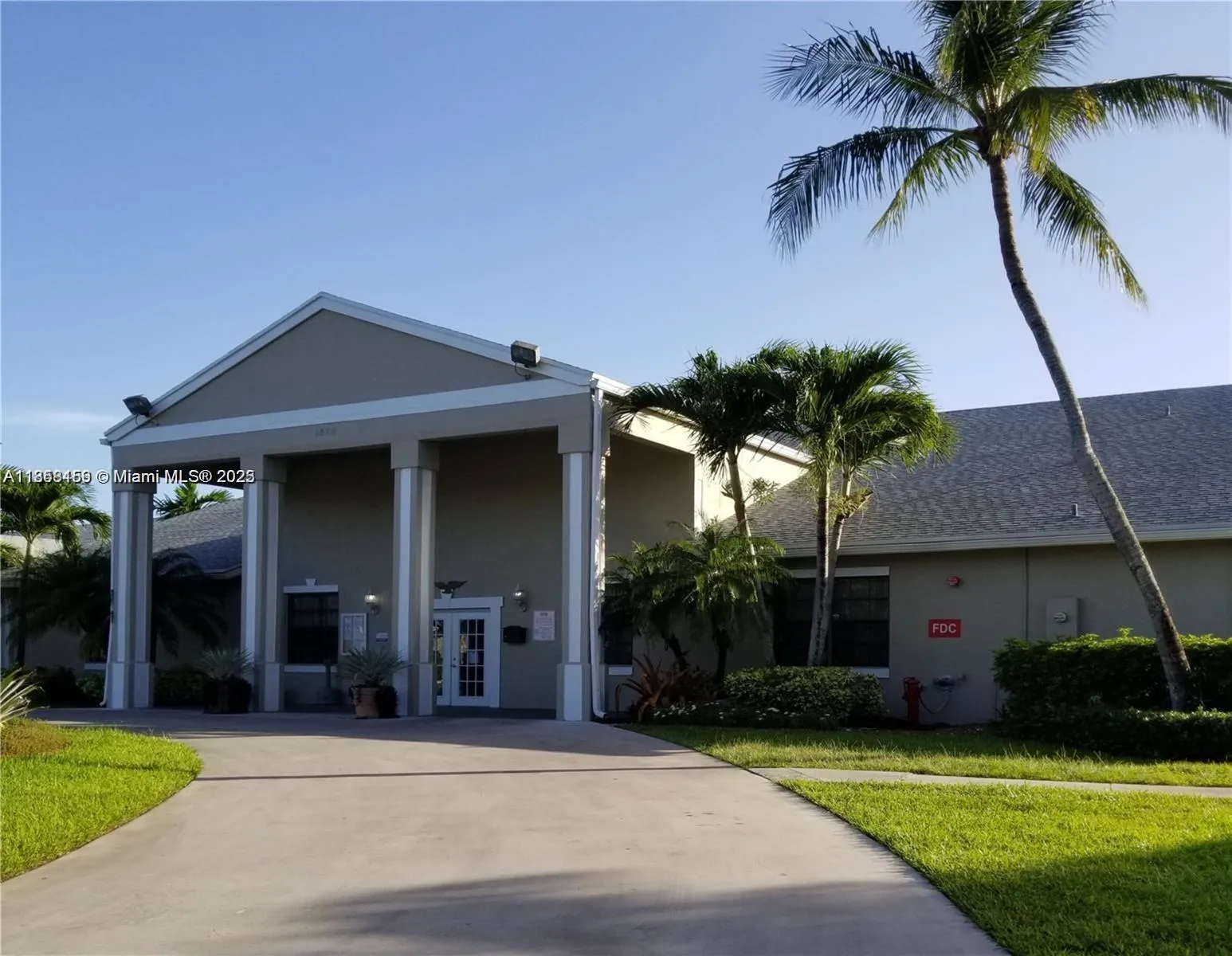 889 Hamilton Dr # 889I, Homestead FL 33034
