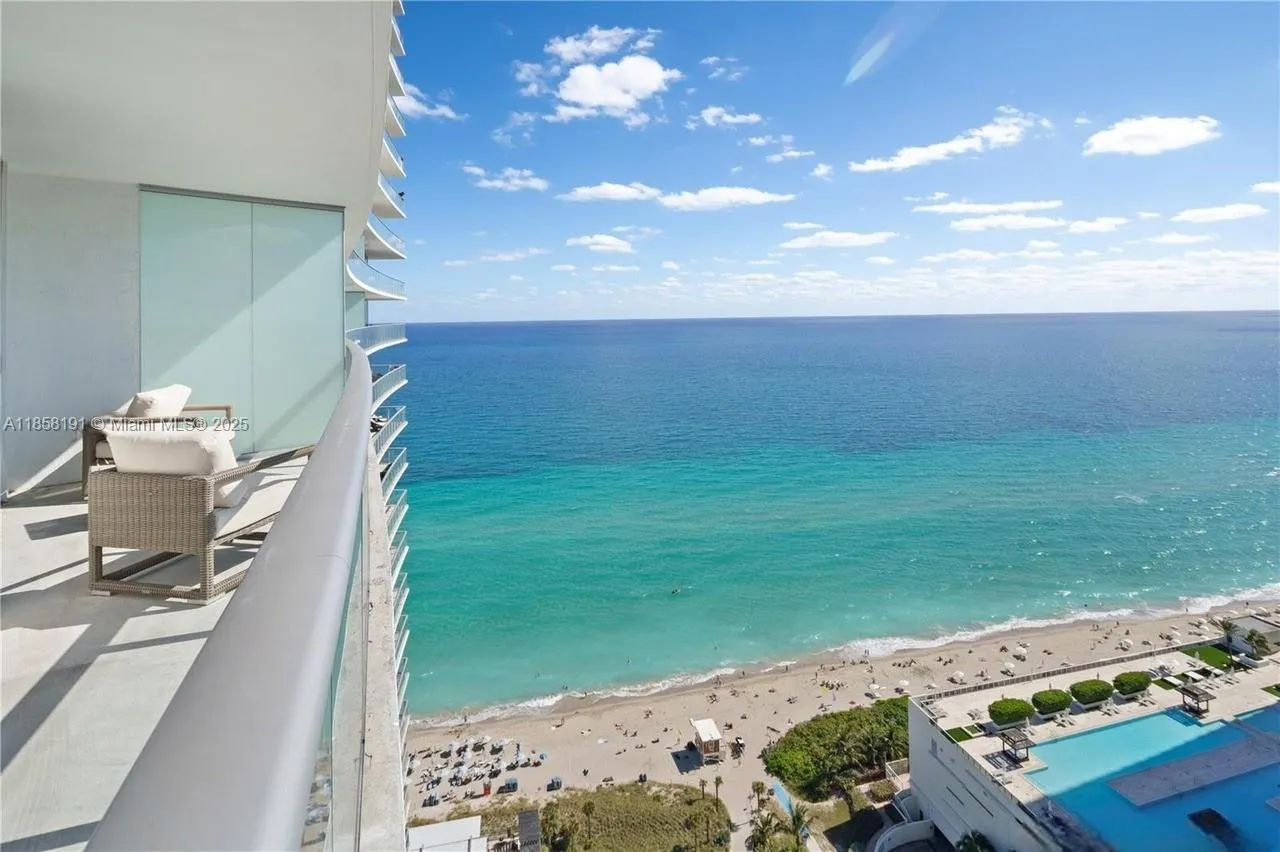 4111 S Ocean Dr, Hollywood FL 33019