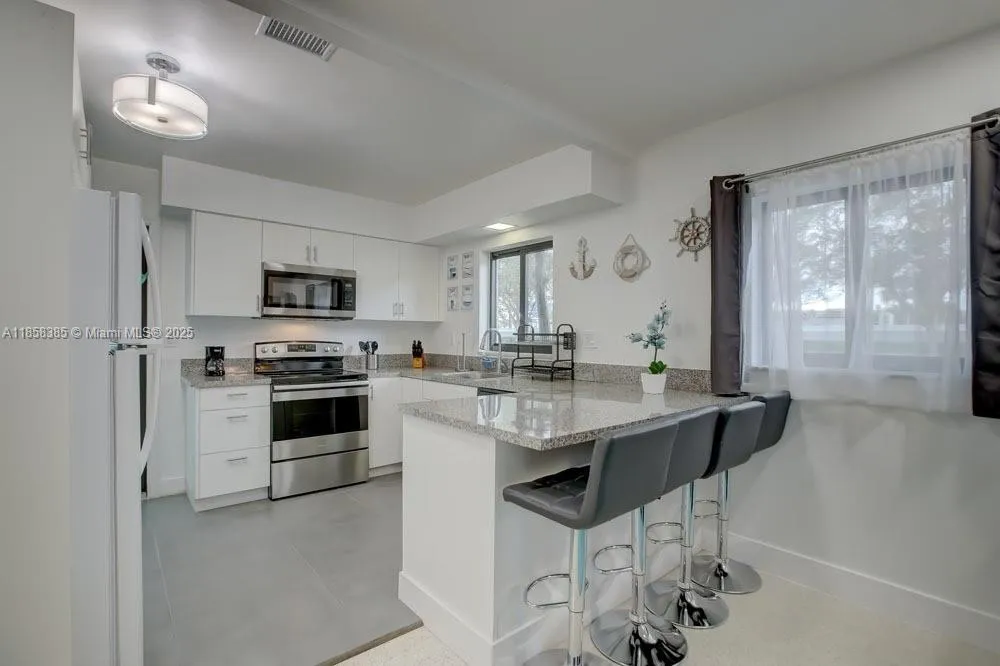 1700 SW 20th St # A, Fort Lauderdale FL 33315
