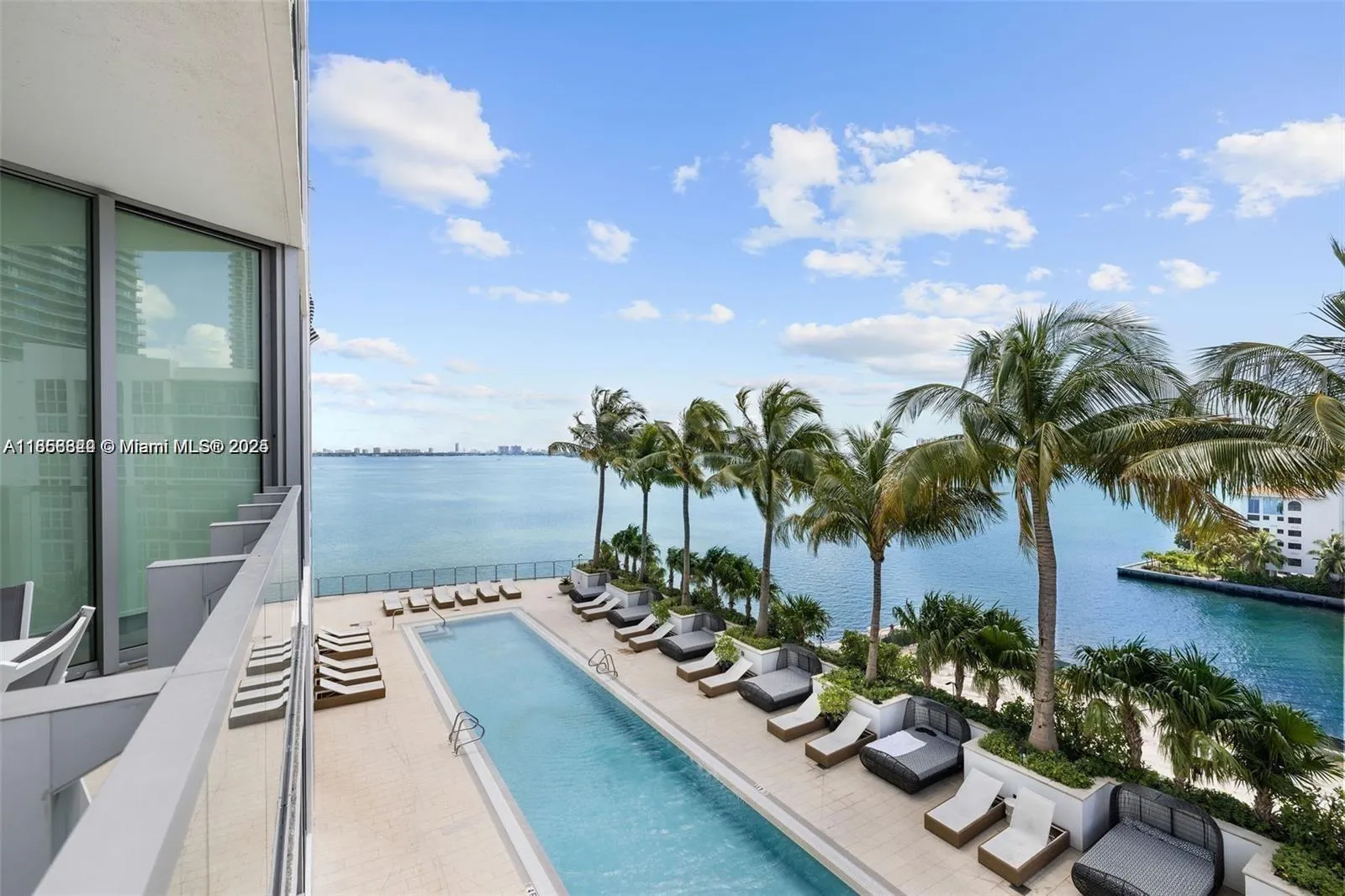 1 bedroom 2 bath for sale at 2900 NE 7th Ave # 809, Miami FL 33137