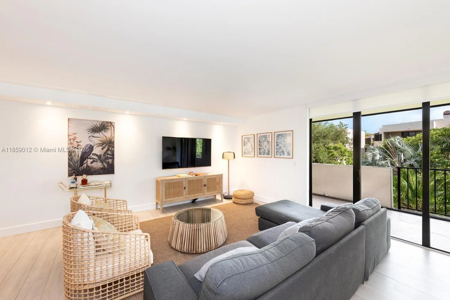 181 Crandon Blvd # 306, Key Biscayne FL 33149