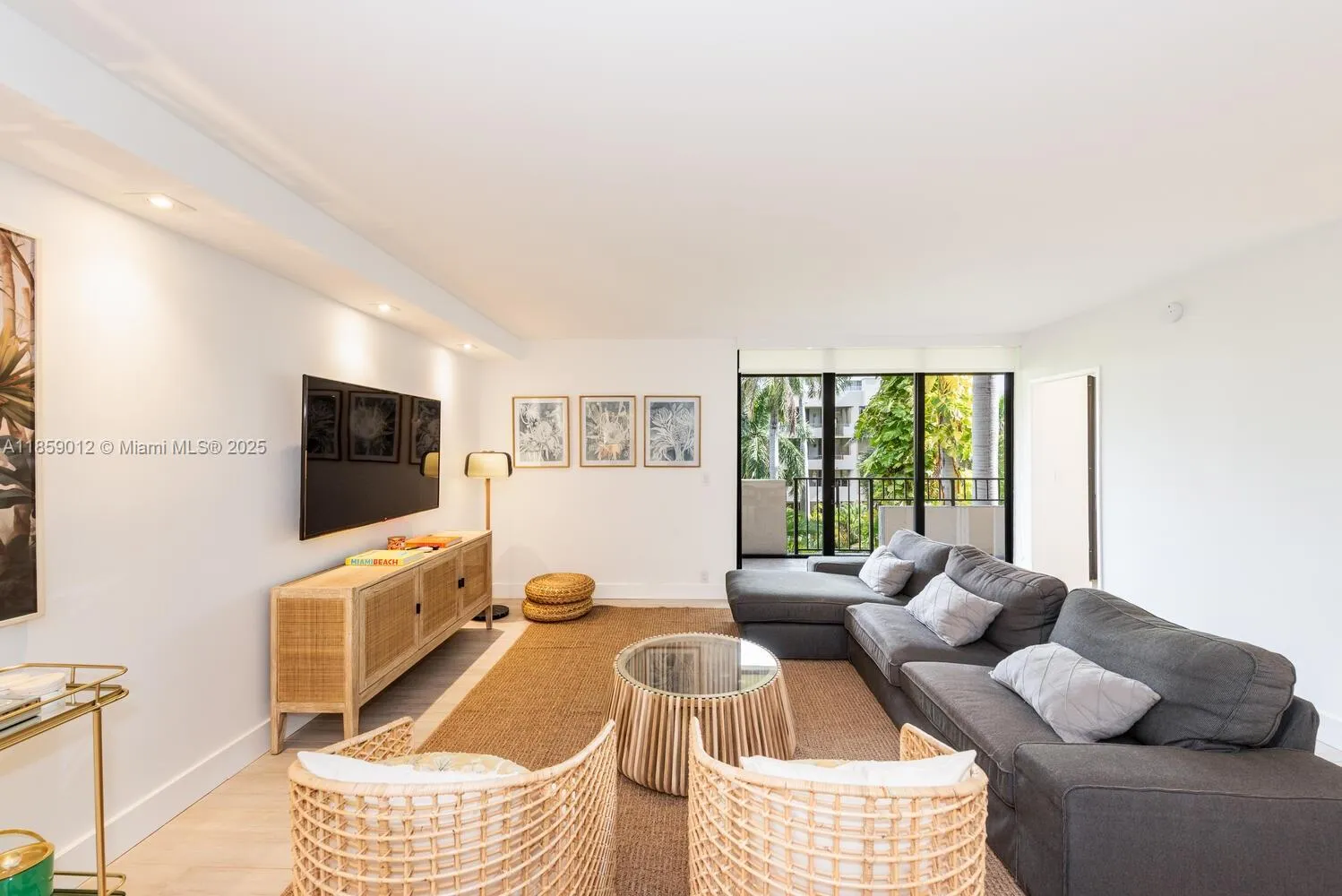 181 Crandon Blvd # 306, Key Biscayne FL 33149