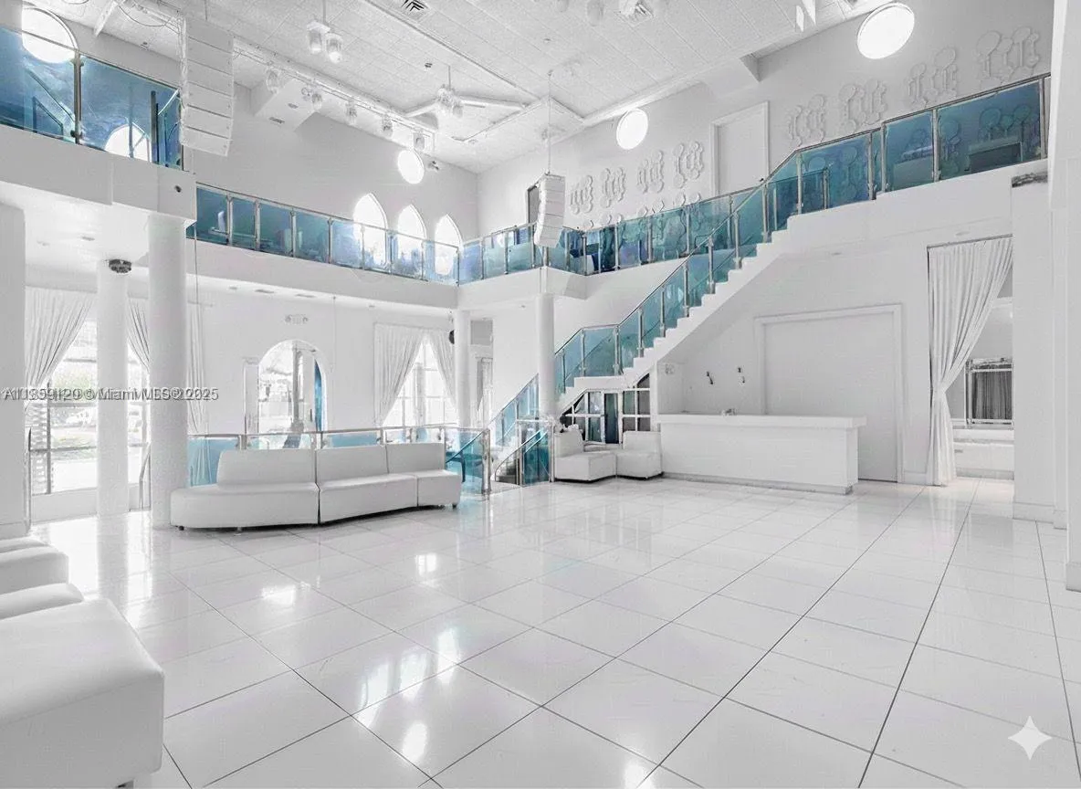 3138 SW 22nd st, Miami FL 33145