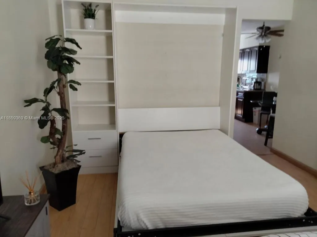 4015 Indian Creek Dr # 307, Miami Beach FL 33140