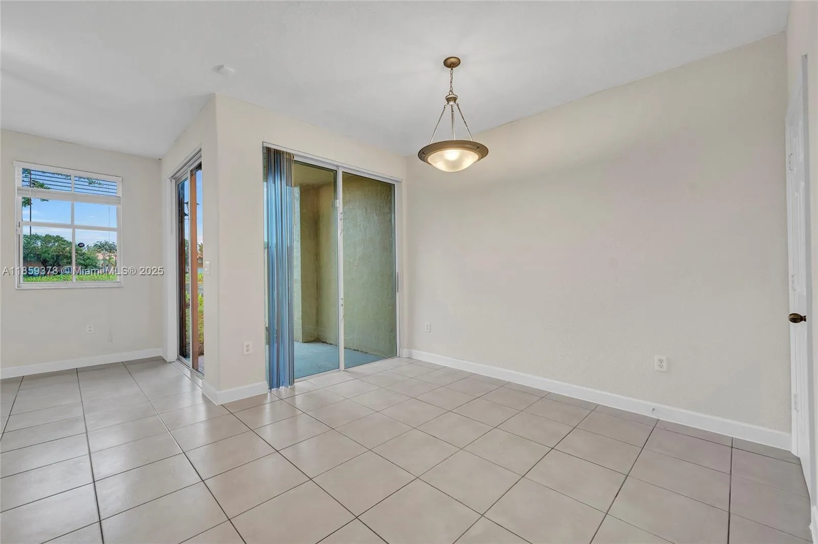 2495 SE 13th Ct, Homestead FL 33035
