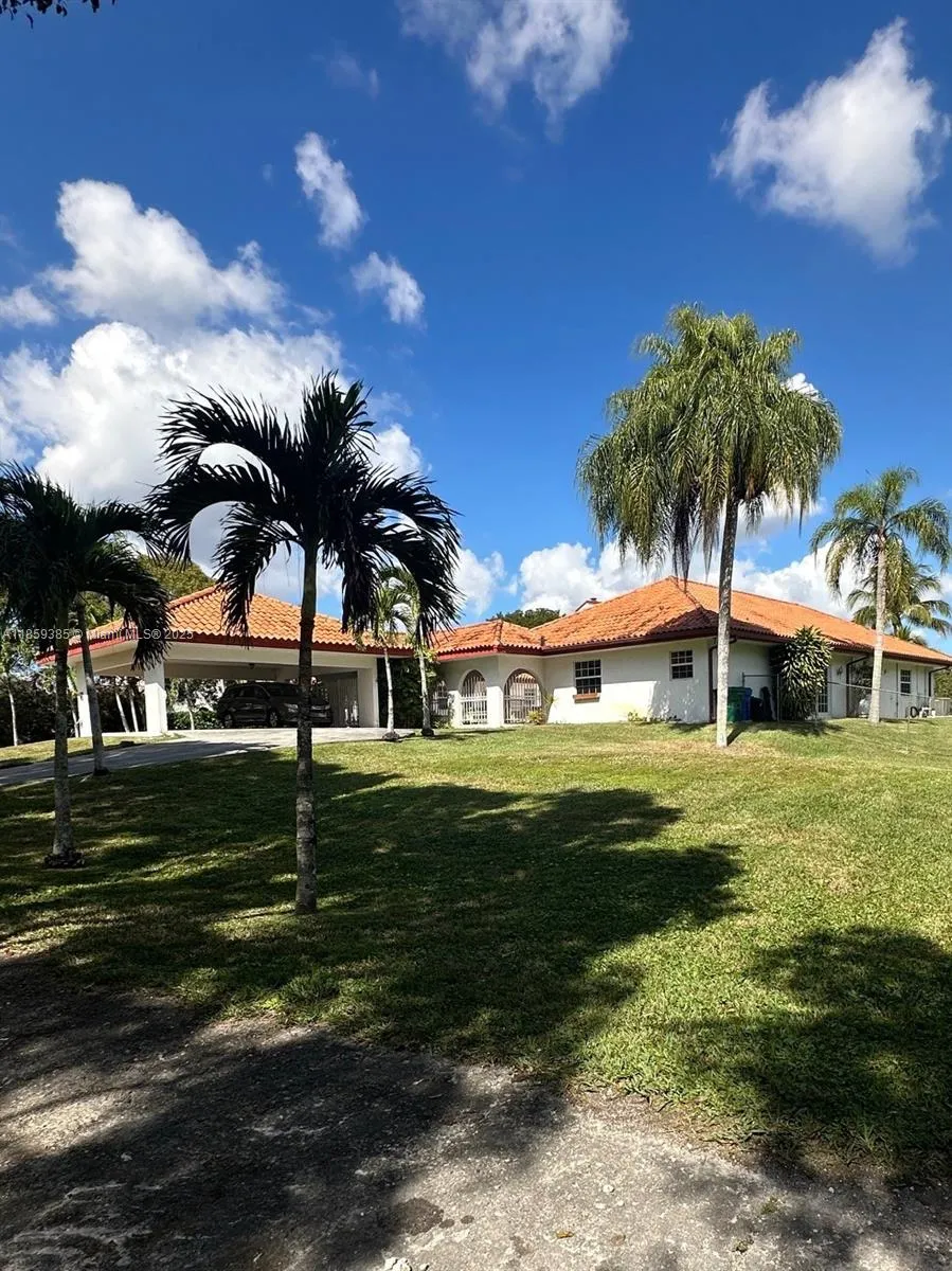 5 bedroom 3 bath for sale at 18901 SW 53rd St, Southwest Ranches FL 33332