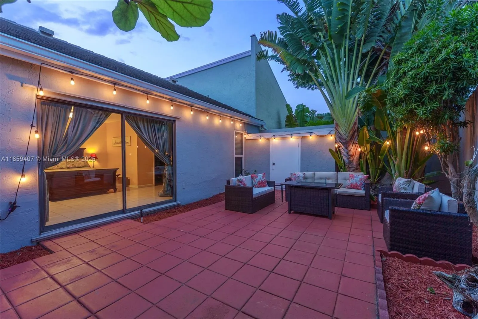 2 bedroom 2 bath for sale at 17068 Traverse Cir, Jupiter FL 33477