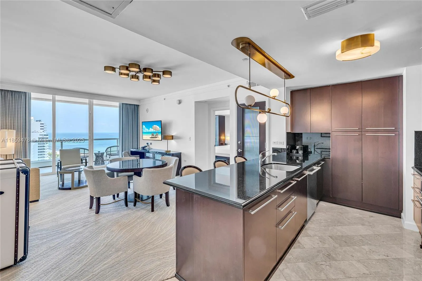 2 bedroom 2 bath for sale at 4391 Collins Ave, Miami Beach FL 33140