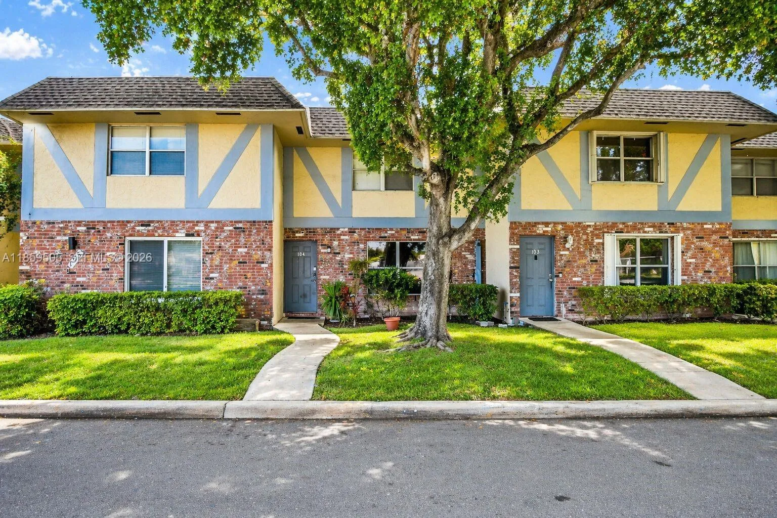 2 bedroom 1 bath for sale at 7501 Kimberly Blvd # 104, North Lauderdale FL 33068
