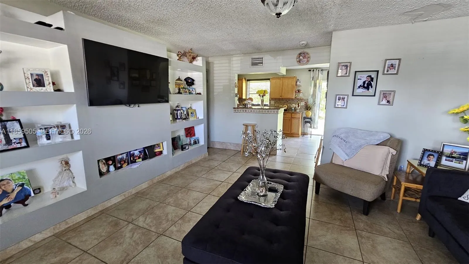 7501 Kimberly Blvd # 104, North Lauderdale FL 33068