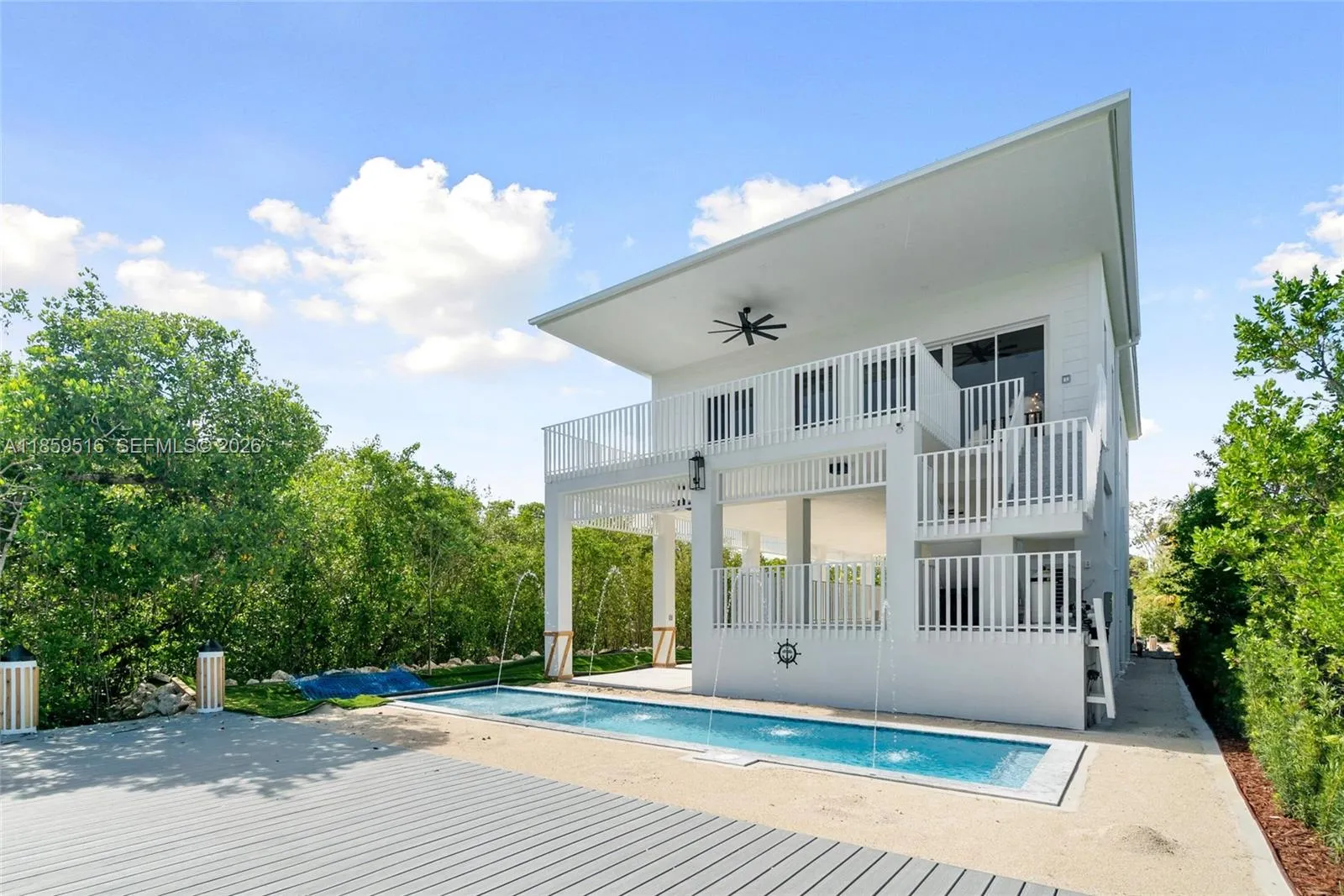 4 bedroom 4 bath for sale at 862 Cardinal Ln, Key Largo FL 33037