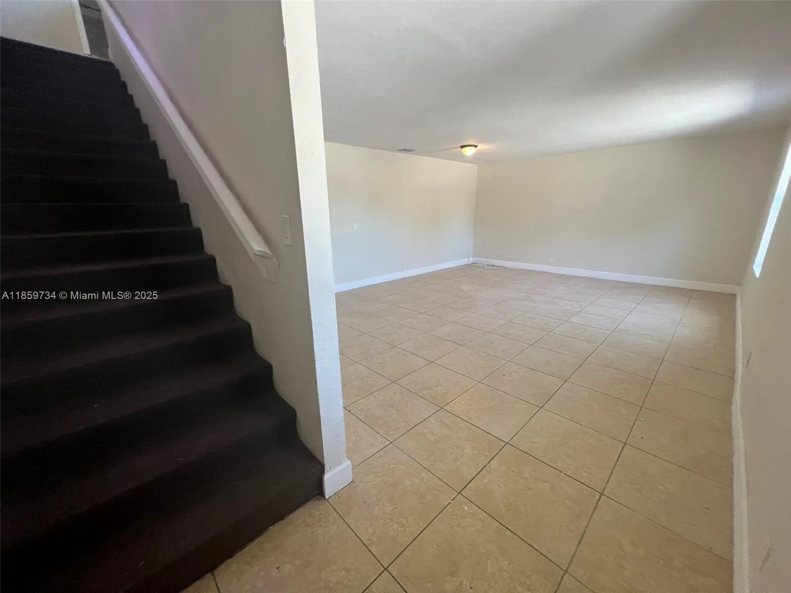 1649 W 28th St # B, Riviera Beach FL 33404