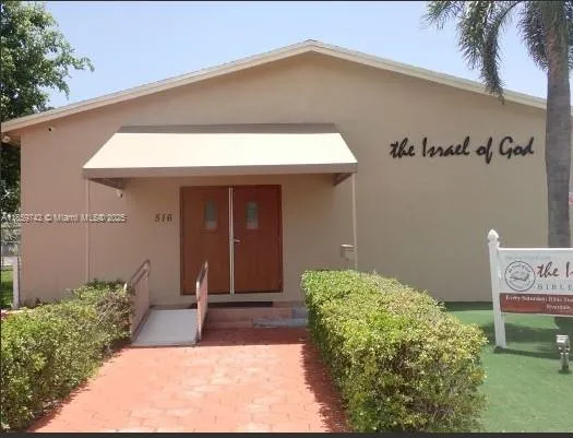 for sale at 516 NW 4th Ave, Hallandale Beach FL 33009