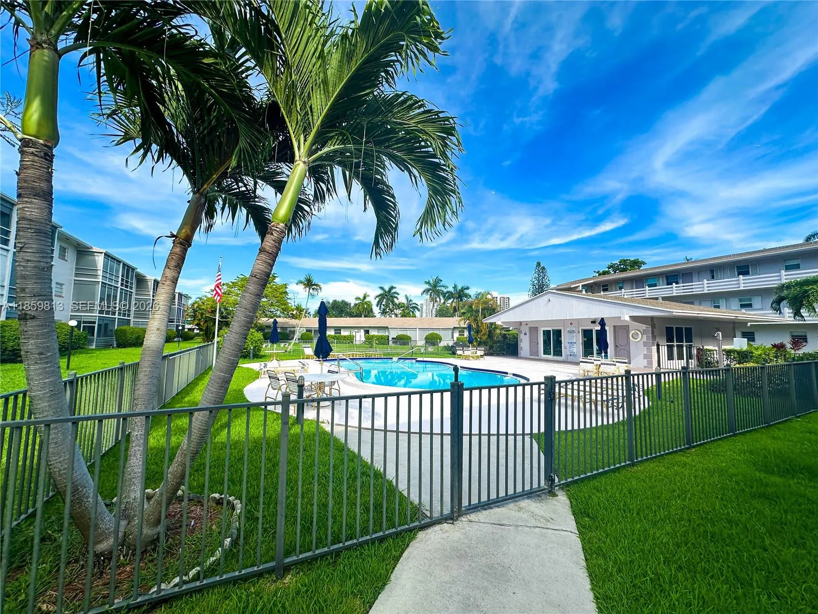 700 Layne Blvd # 210, Hallandale Beach FL 33009