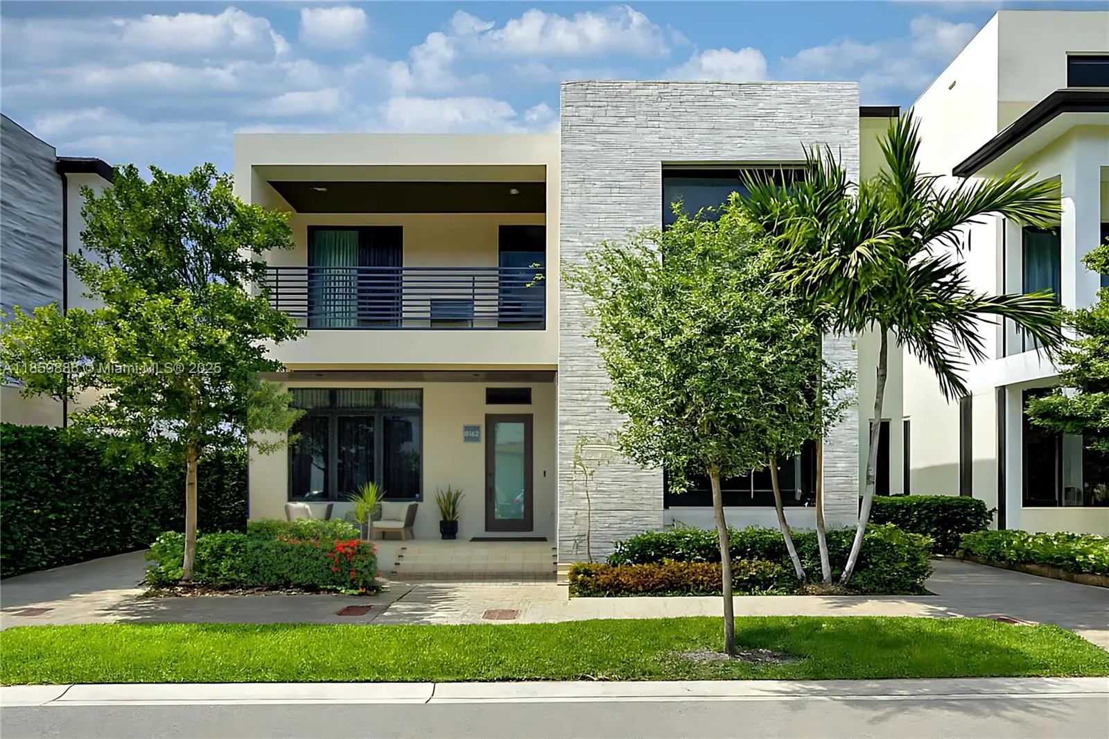 8162 NW 48th Ter, Doral FL 33166