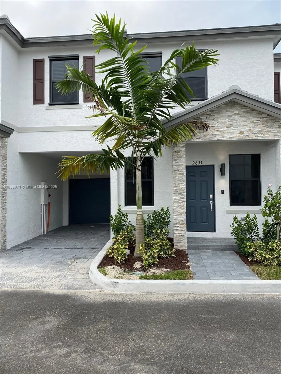 2831 SW 16th Ter # 2831, Fort Lauderdale FL 33315