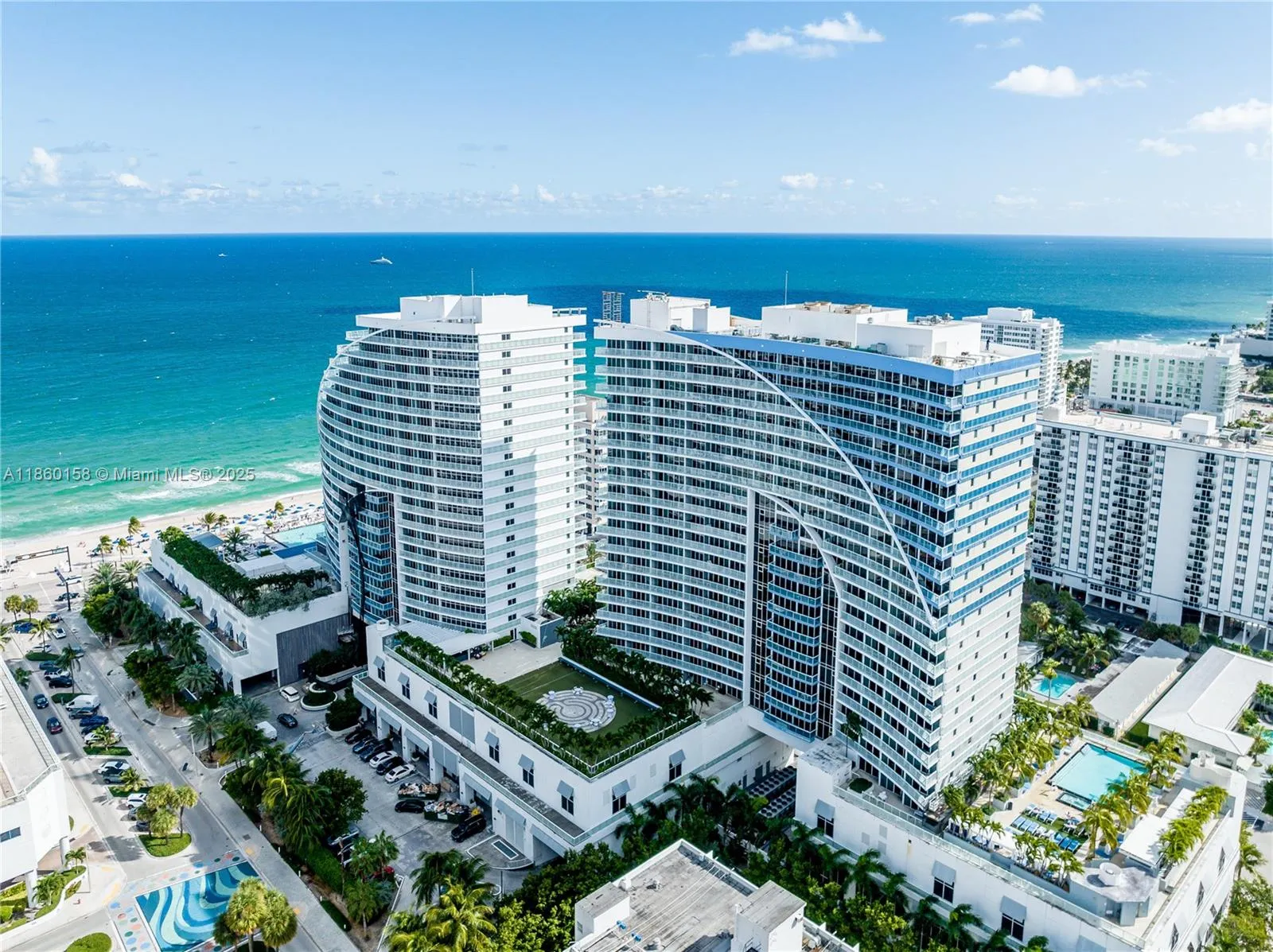 2 bedroom 2 bath for sale at 3101 Bayshore Dr # 805, Fort Lauderdale FL 33304