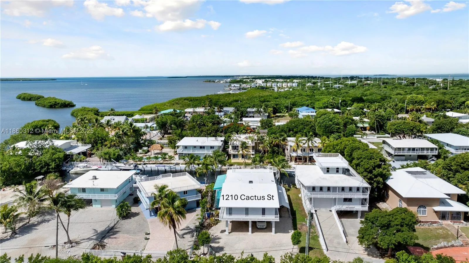 1210 Cactus St, Key Largo FL 33037