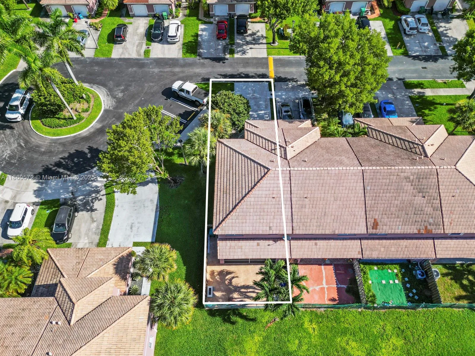 16544 SW 68th Ter, Miami FL 33193