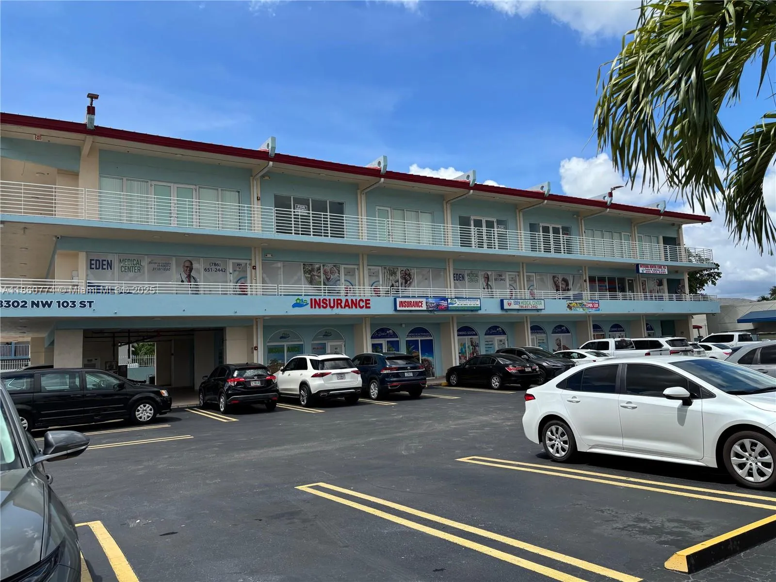 8302 NW 103rd St, Hialeah Gardens FL 33016