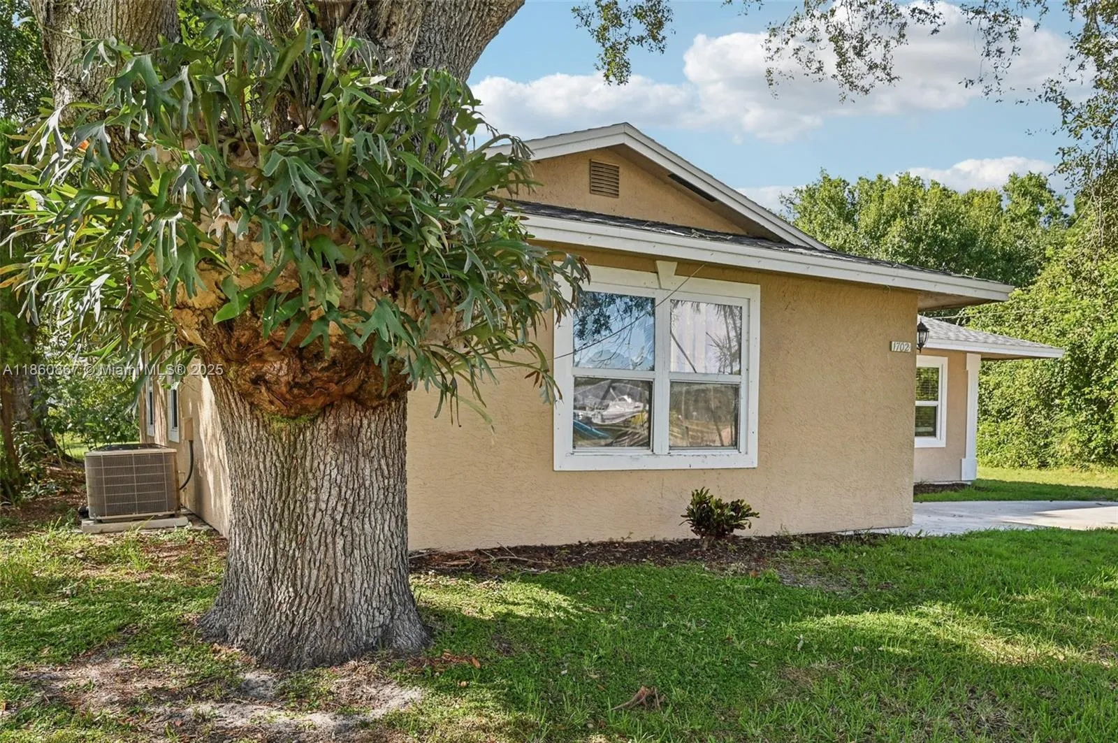 1702 SW Boeing St, Port St. Lucie FL 34953