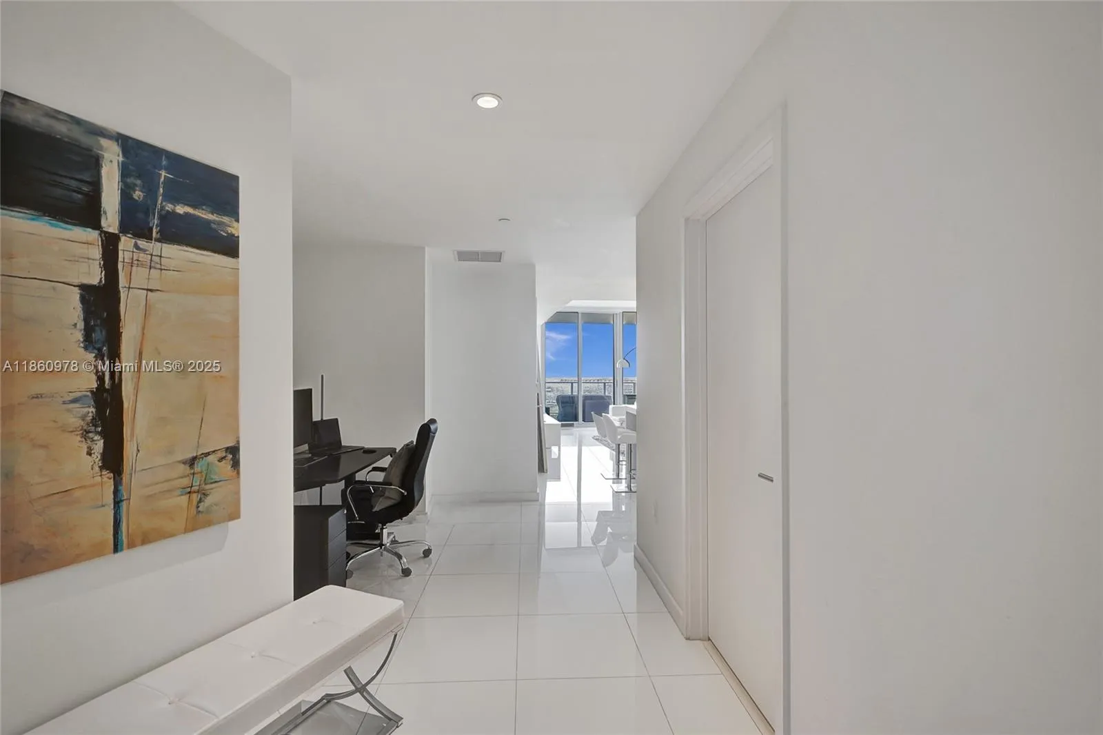 851 NE 1st Ave # 3800, Miami FL 33132
