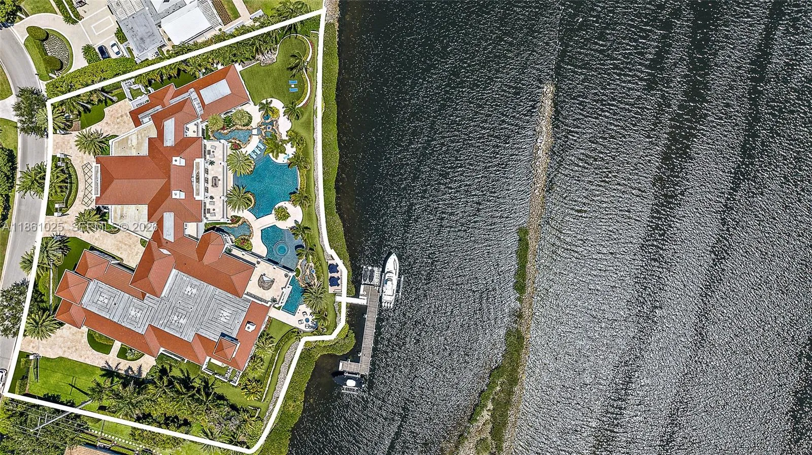 176 Spyglass Ln, Jupiter FL 33477