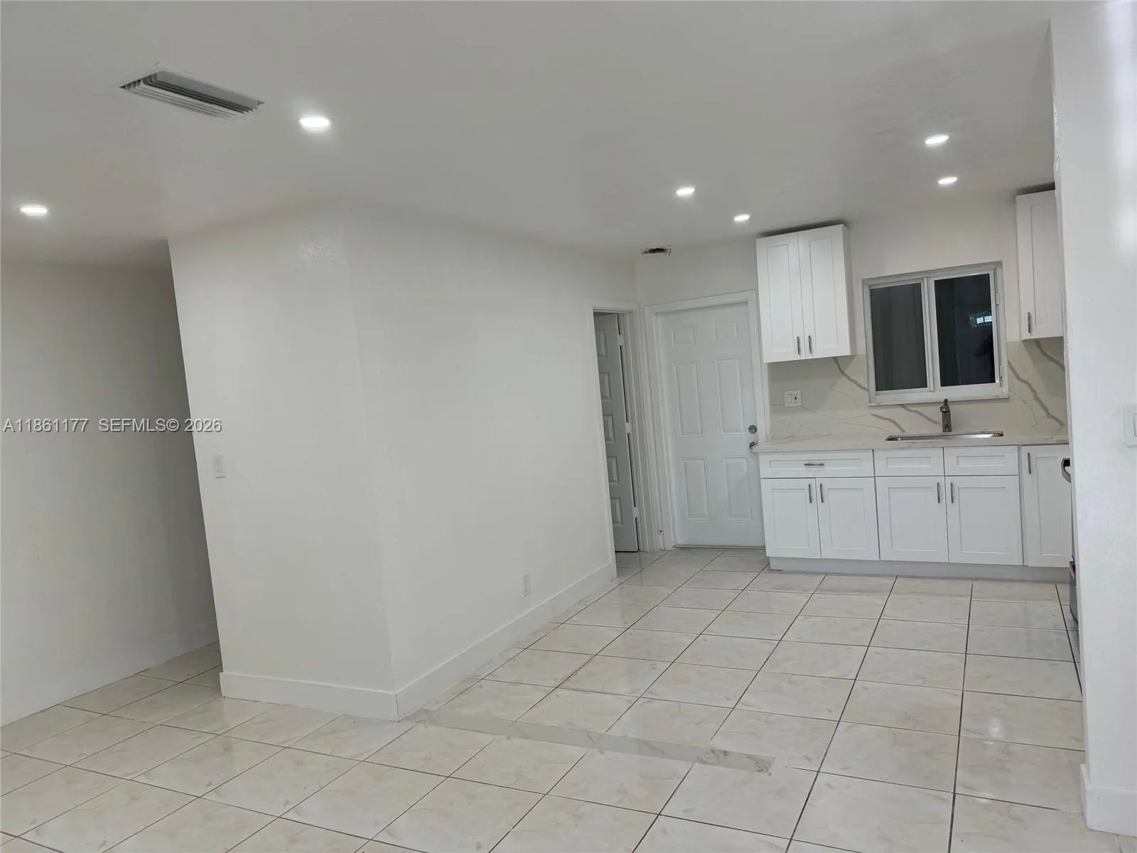 732 SW 6th St # 732, Dania Beach FL 33004