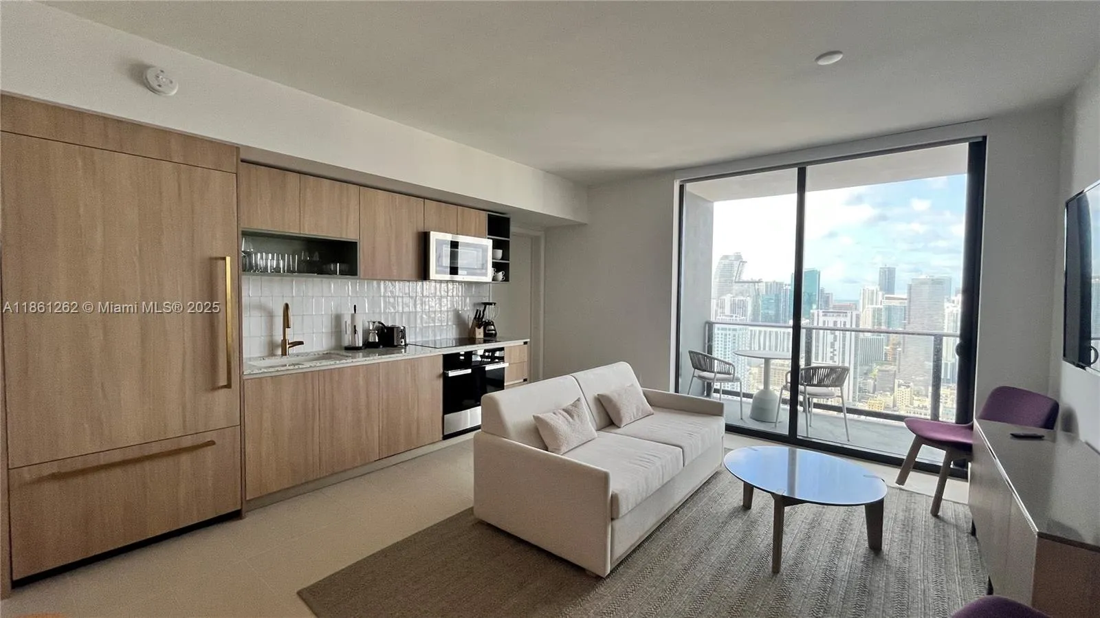 159 NE 6th St # 4605, Miami FL 33132