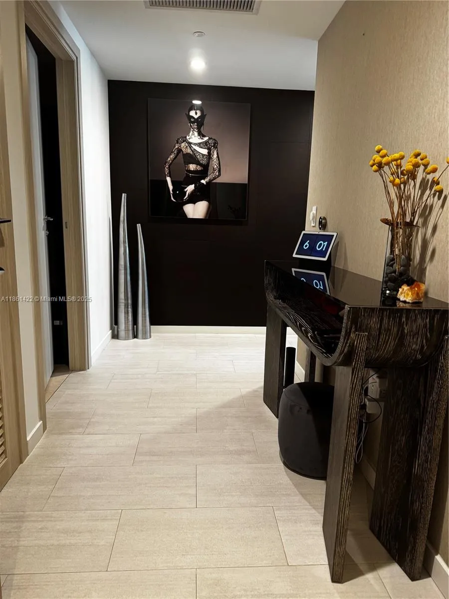 1000 Brickell Plz # 2301, Miami FL 33131