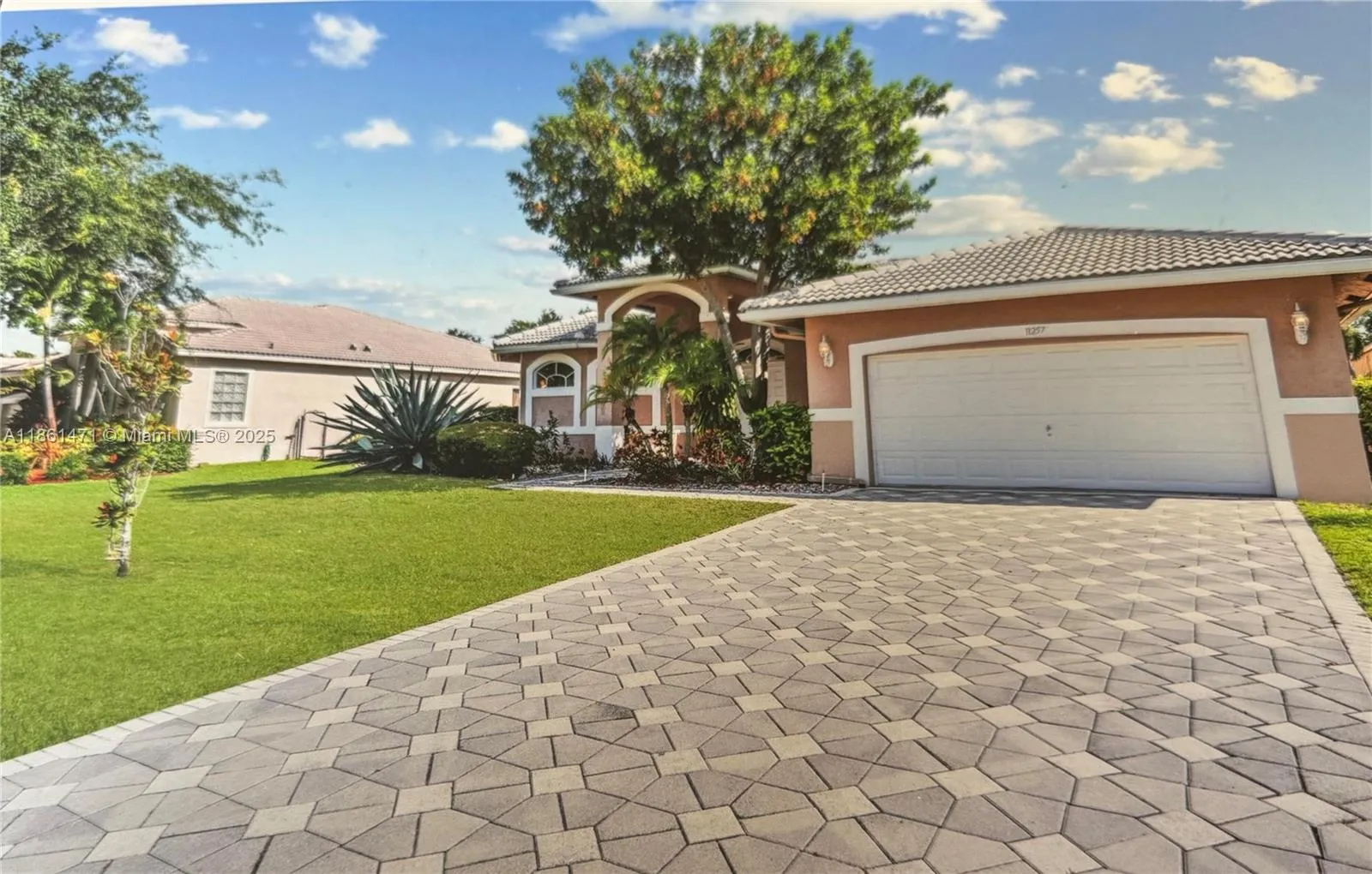 4 bedroom 2 bath for sale at 11257 NW 51st St, Coral Springs FL 33076