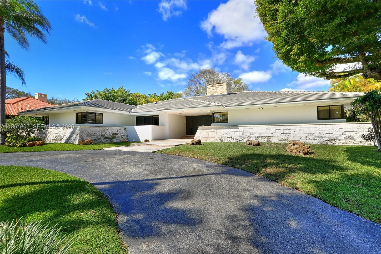 7322 Vistalmar St, Coral Gables FL 33143