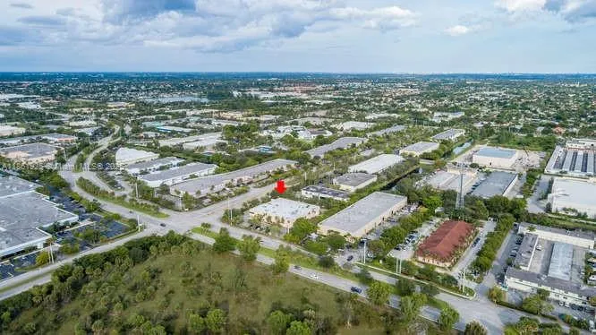 10500 NW 50th St # 204, Sunrise FL 33351