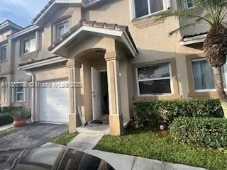 5 bedroom 2 bath for sale at 2217 SE 23rd Rd # 2217, Homestead FL 33035
