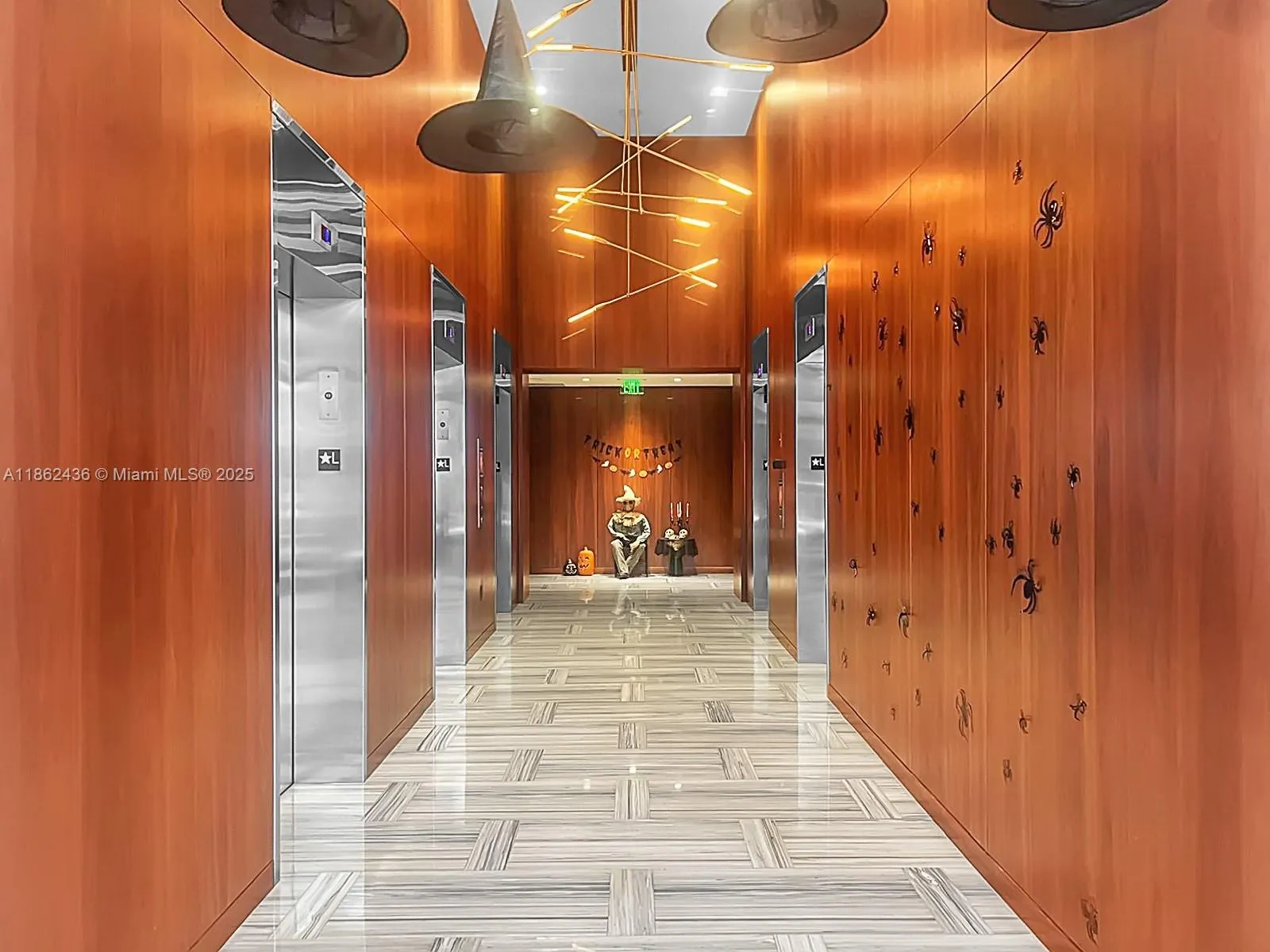 1300 Brickell Bay Dr # 903, Miami FL 33131