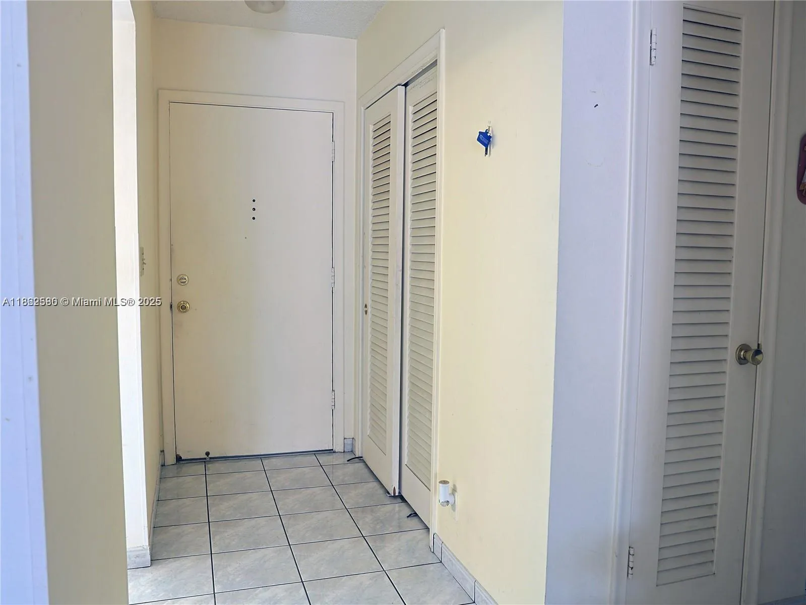 319 NE 14th Ave # 505, Hallandale Beach FL 33009