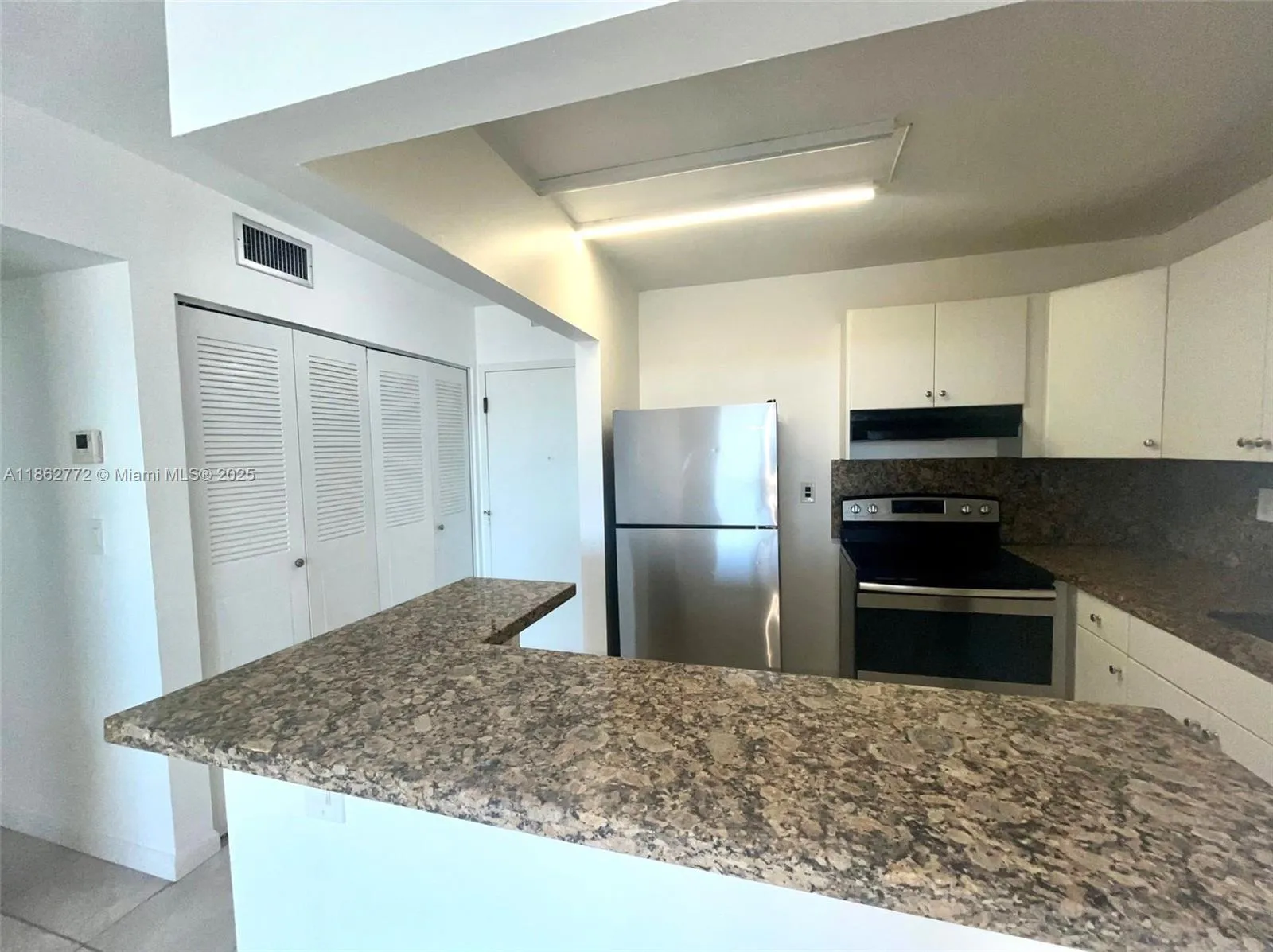 1 bedroom 1 bath for sale at 1465 NE 123rd St # 814, North Miami FL 33161