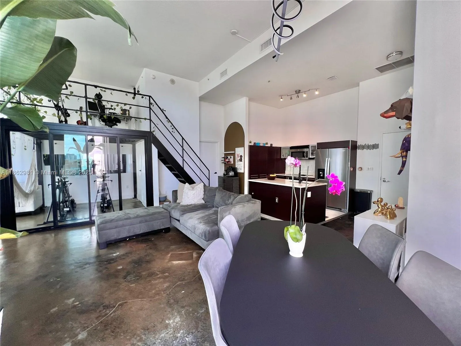1900 N Bayshore Dr # 909, Miami FL 33132