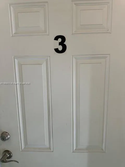 2 bedroom 1 bath for rent at 220 NW 7th Ave # 3, Miami FL 33128