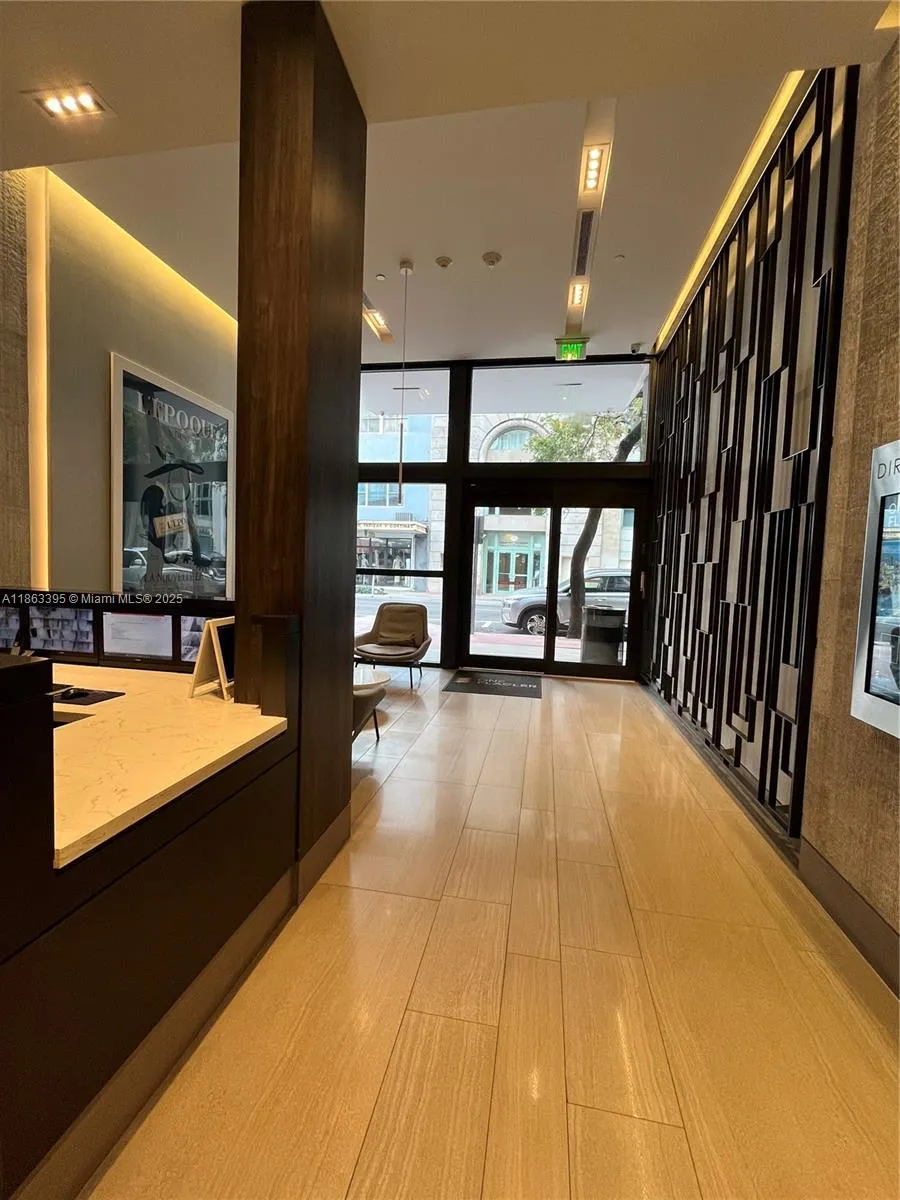 14 NE 1st Ave # 1210, Miami FL 33132