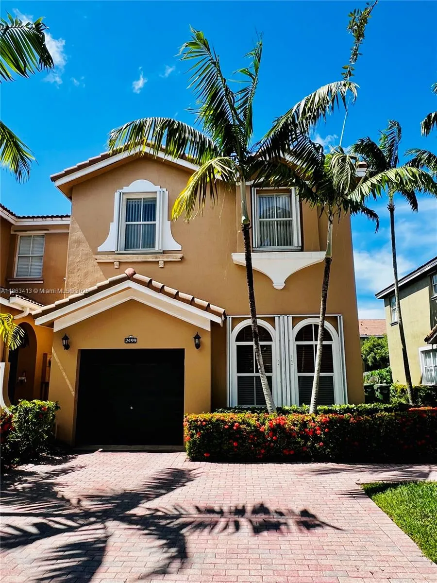 4 bedroom 3 bath for sale at 2499 SE 14th St, Homestead FL 33035