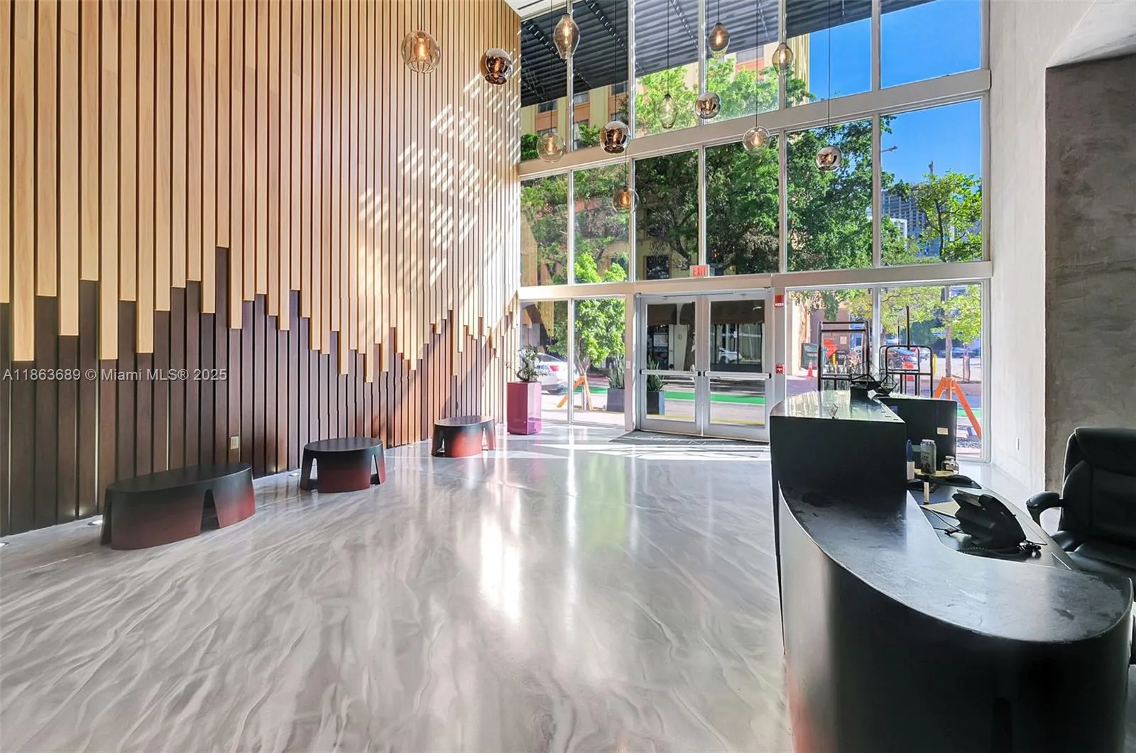 151 SE 1st St # 1601, Miami FL 33131